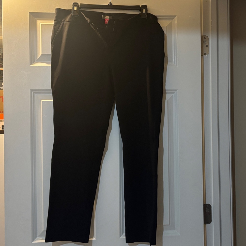 Vince Camuto Women's Black Straight Leg Pants
